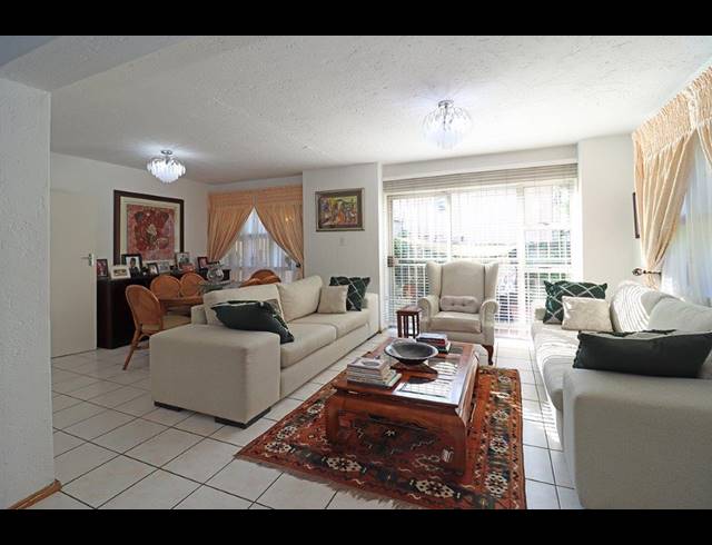 3 BEDROOM HOUSE FOR SALE IN MARAIS STEYN PARK